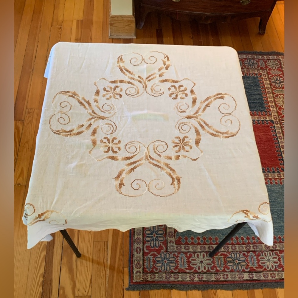 Vintage Cross Stitch Variegated Brown Floral Tablecloth Scallop Edge 45" Square